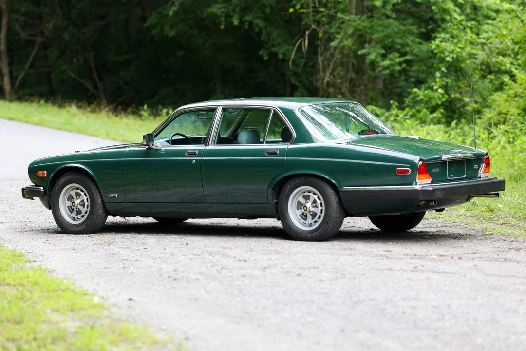 1986 Jaguar XJ Series 3 - Image 11 of 31