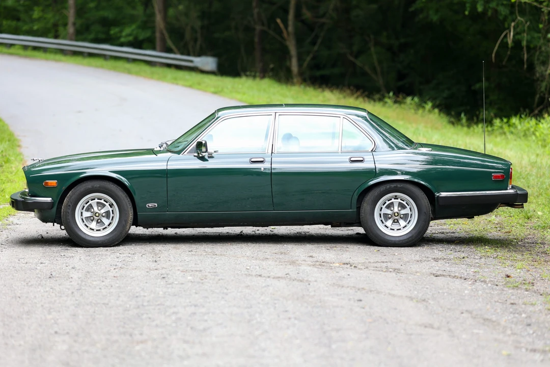 1986 Jaguar XJ Series 3 - Image 10 of 31