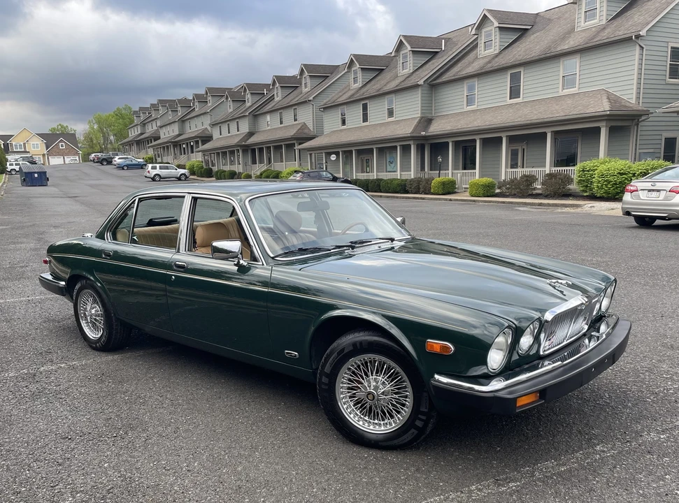 1986 Jaguar XJ Series 3 - Image 13 of 31