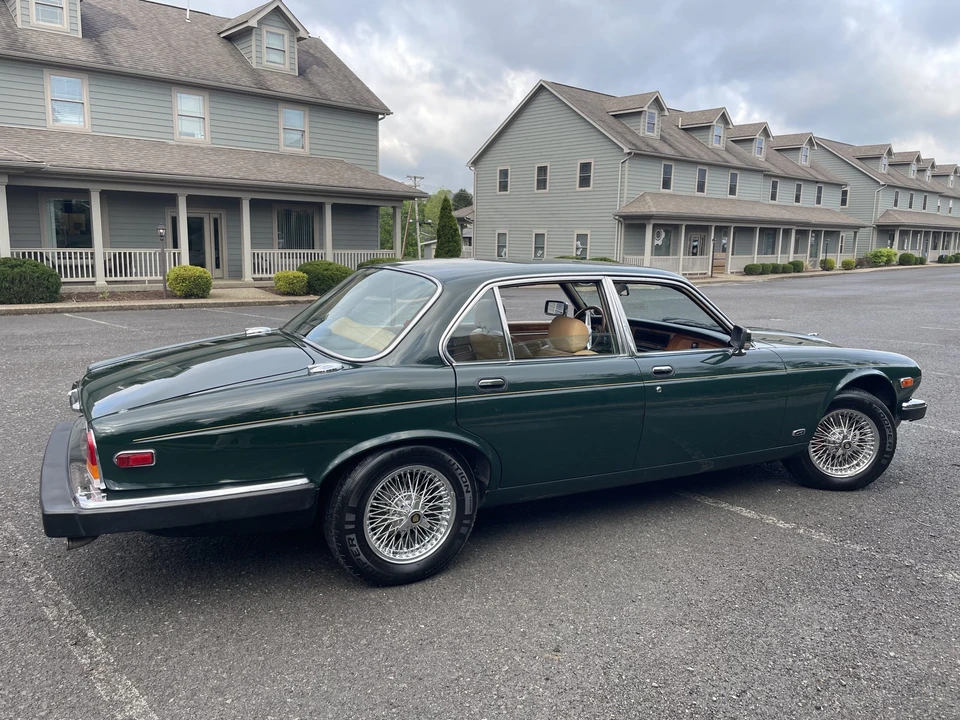 1986 Jaguar XJ Series 3 - Image 17 of 31