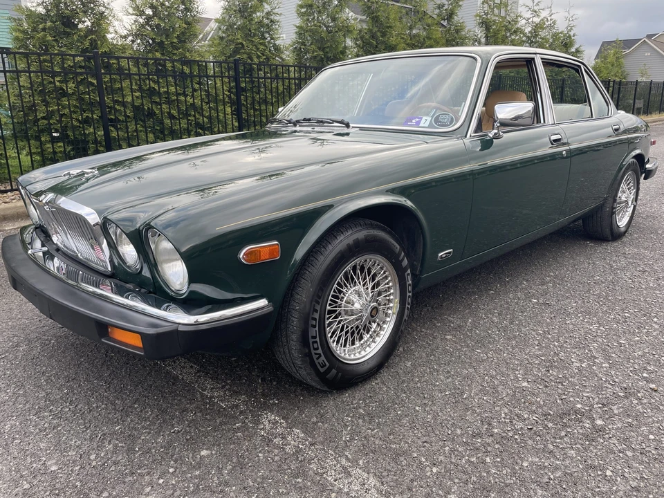 1986 Jaguar XJ Series 3 - Image 4 of 31