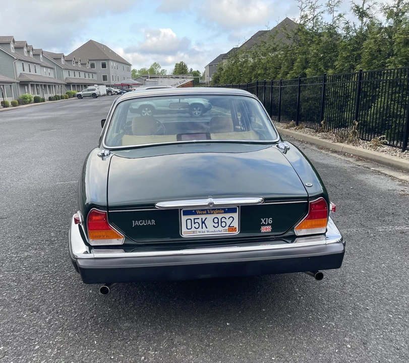 1986 Jaguar XJ Series 3 - Image 22 of 31