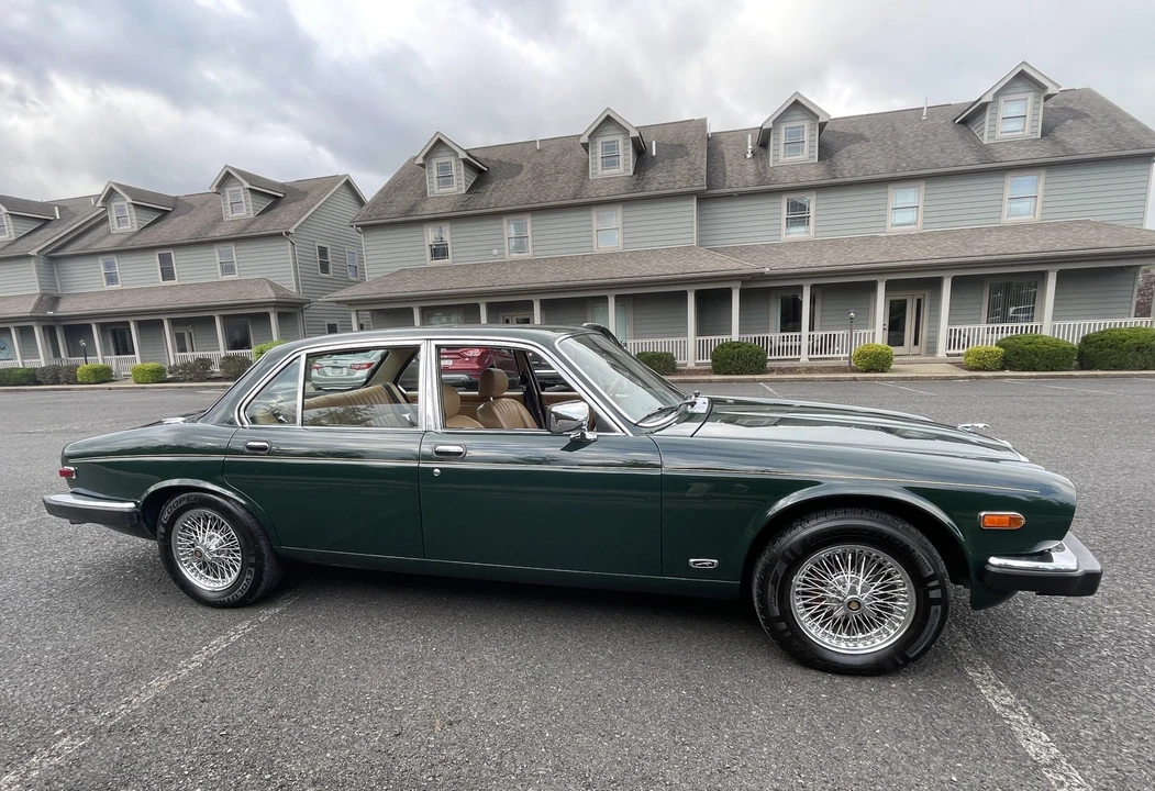 1986 Jaguar XJ Series 3 - Image 16 of 31