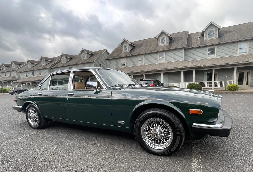1986 Jaguar XJ Series 3 - Image 15 of 31