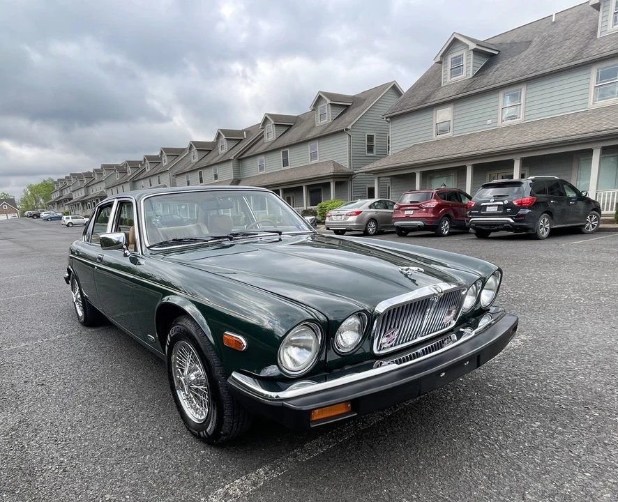 1986 Jaguar XJ Series 3 - Image 12 of 31