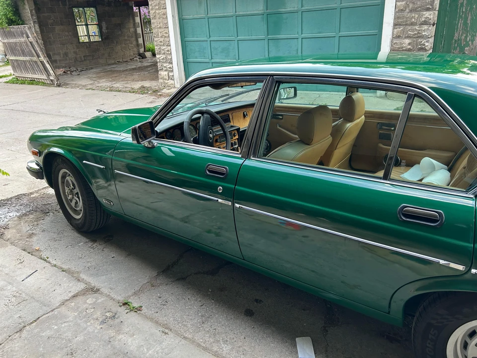1986 Jaguar XJ Series 3 - Image 30 of 31