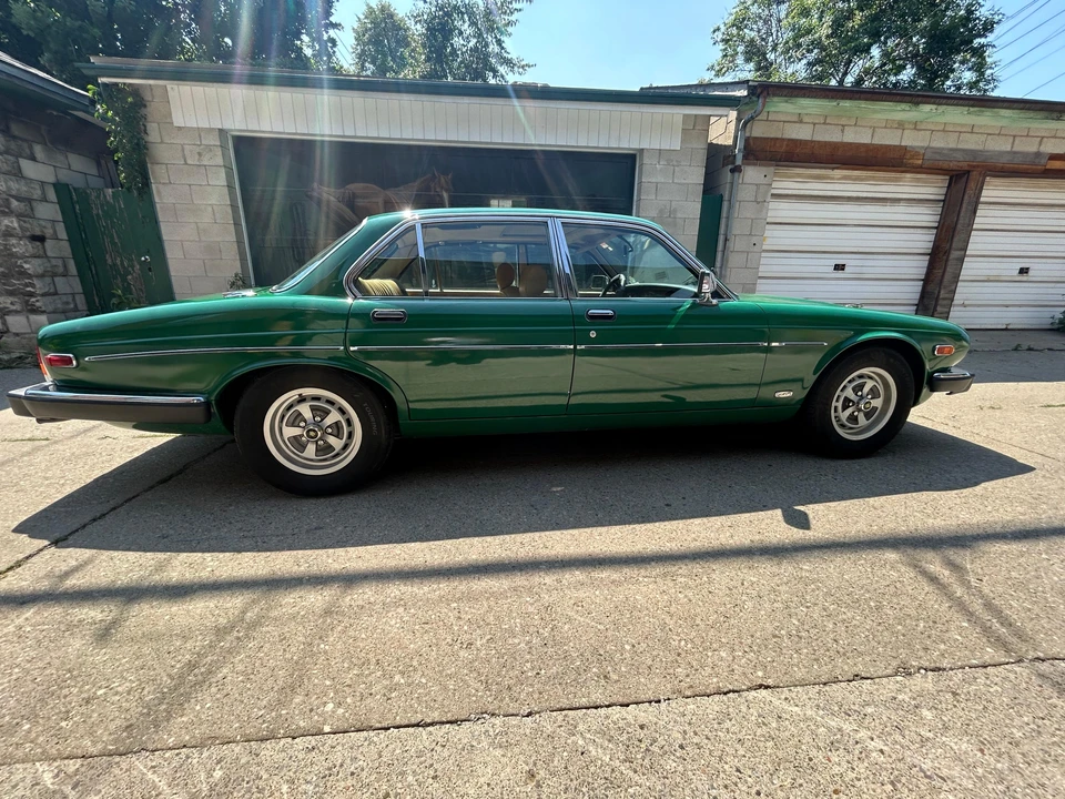 1986 Jaguar XJ Series 3 - Image 16 of 31