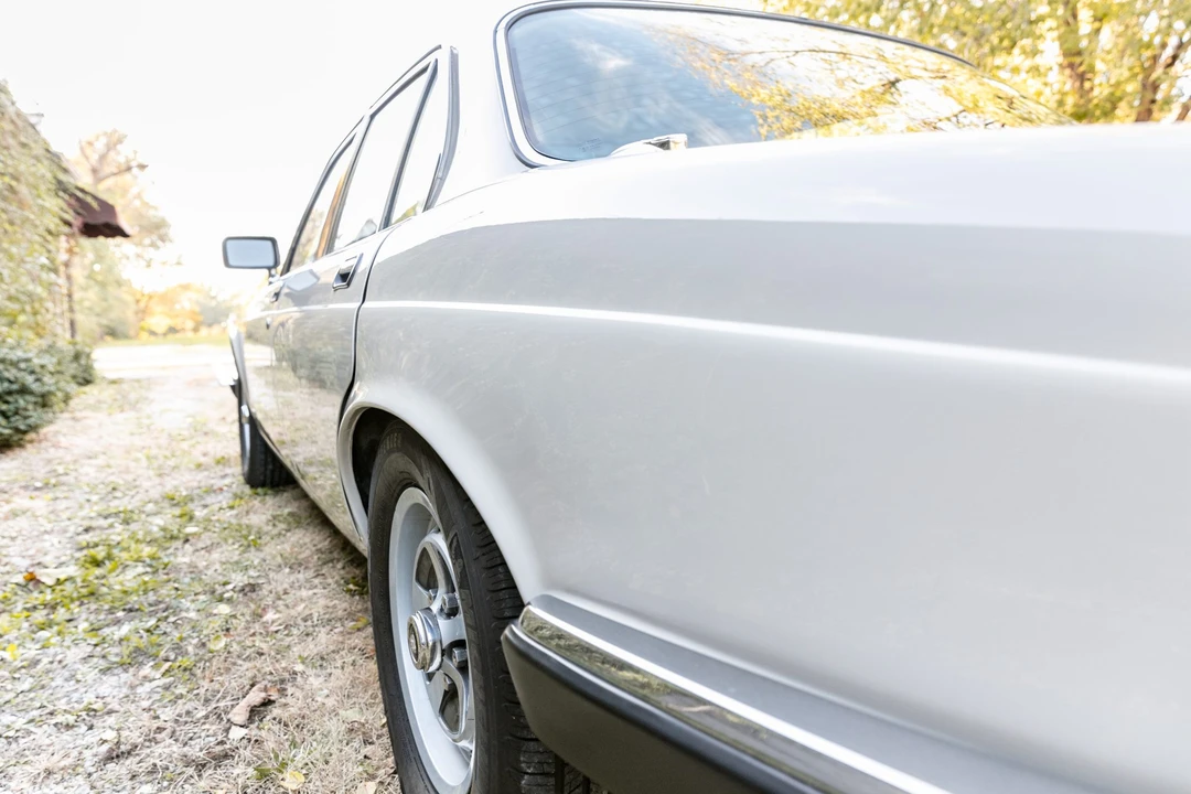 1986 Jaguar XJ Series 3 - Image 25 of 31