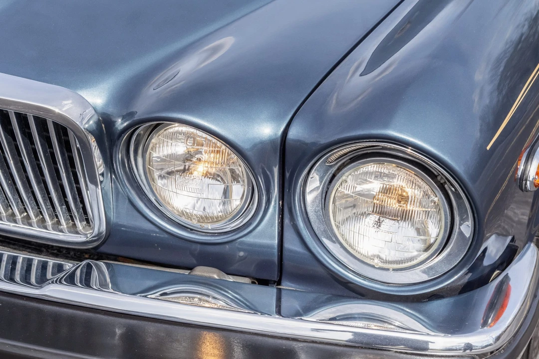 1986 Jaguar XJ Series 3 - Image 14 of 31