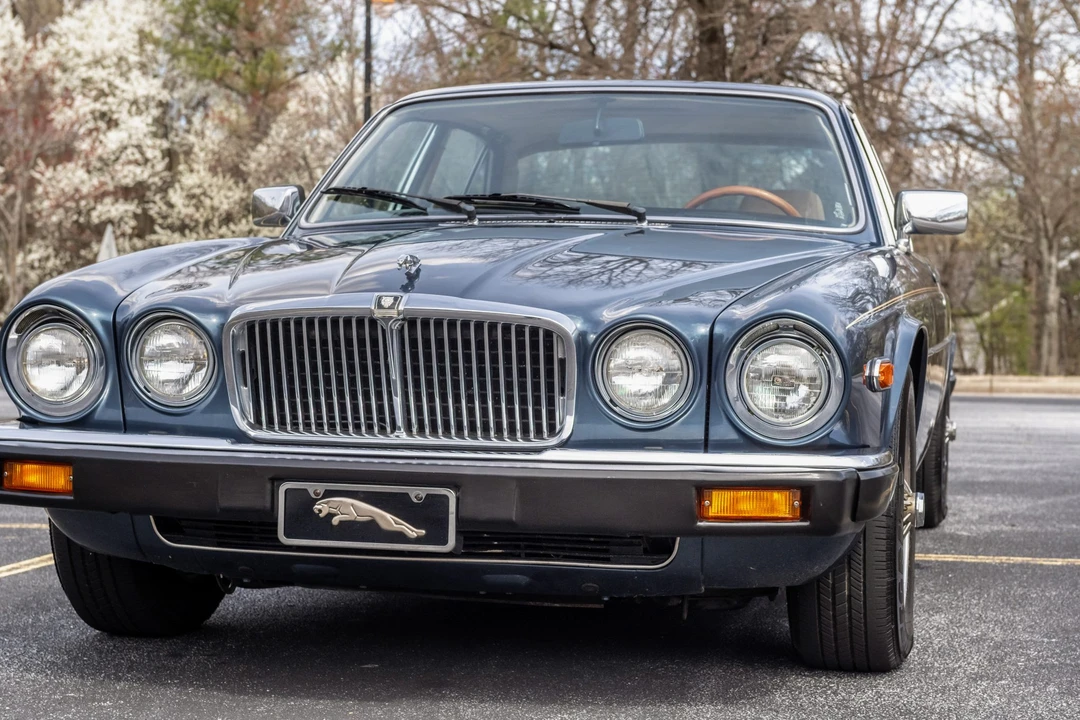 1986 Jaguar XJ Series 3 - Image 10 of 31