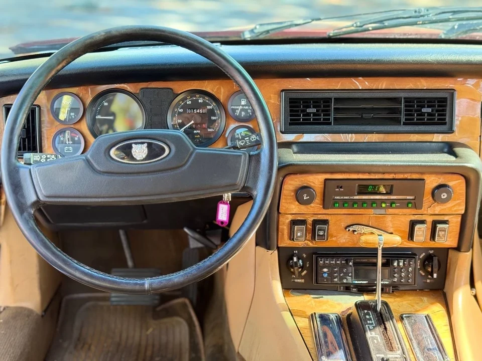 1986 Jaguar XJ Series 3 - Image 17 of 20