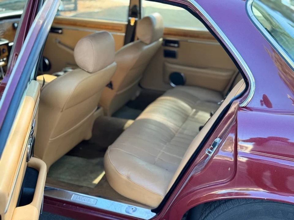 1986 Jaguar XJ Series 3 - Image 13 of 20