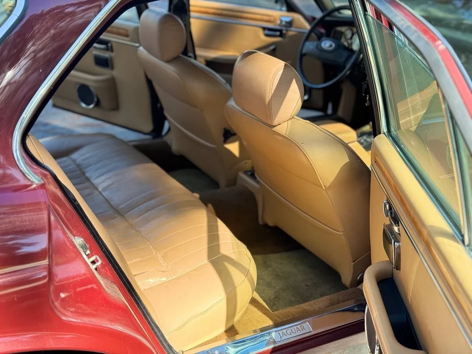 1986 Jaguar XJ Series 3 - Image 6 of 20