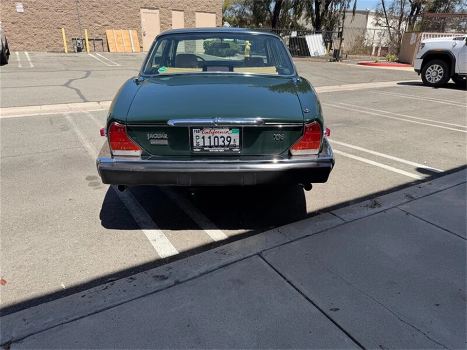 1986 Jaguar XJ Series 3 - Image 4 of 31
