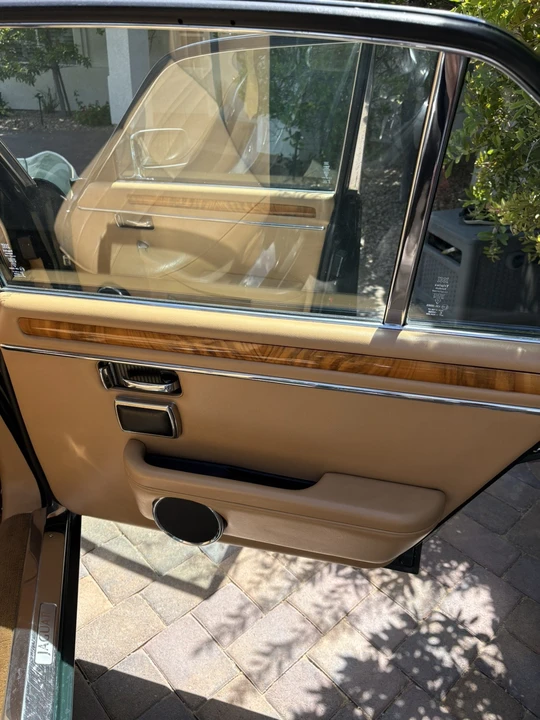 1986 Jaguar - Image 16 of 31