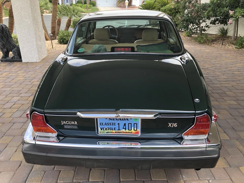 1986 Jaguar - Image 4 of 31
