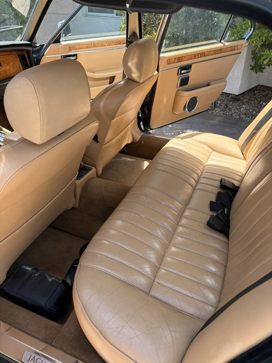 1986 Jaguar - Image 11 of 31