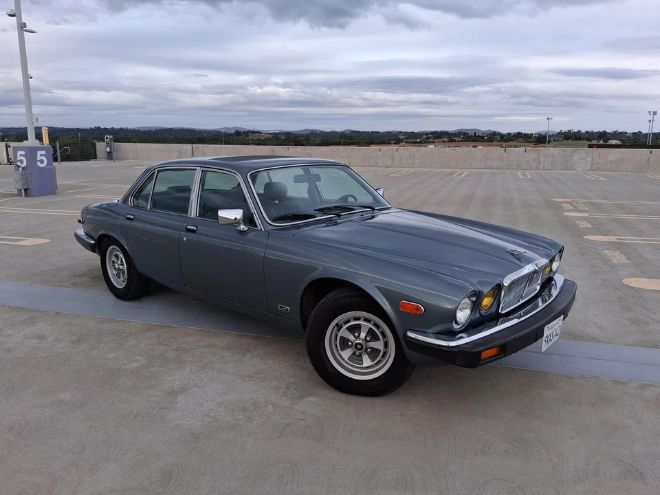 1986 Jaguar XJ Series 3 - Image 17 of 31