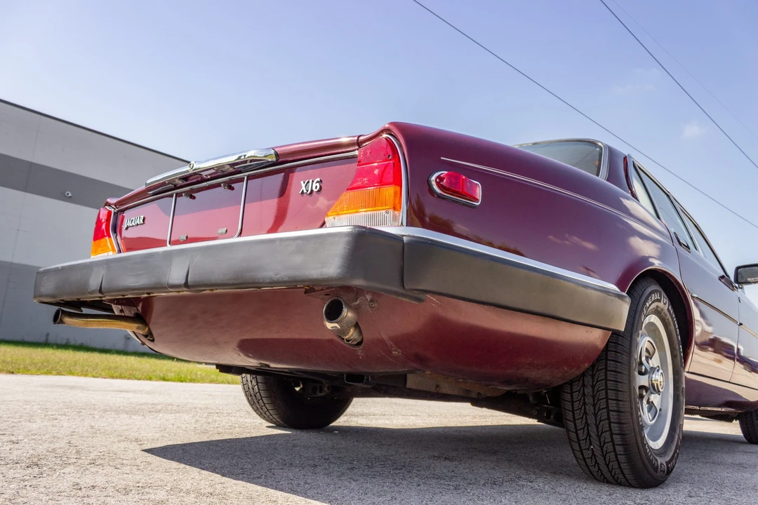 1986 Jaguar XJ Series 3 - Image 22 of 31