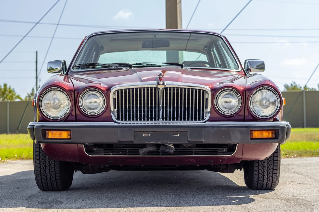 1986 Jaguar XJ Series 3 - Image 3 of 31