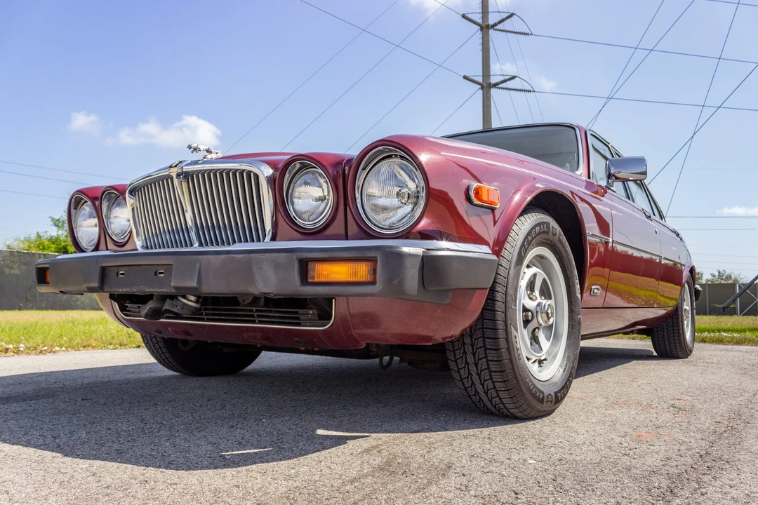 1986 Jaguar XJ Series 3 - Image 14 of 31