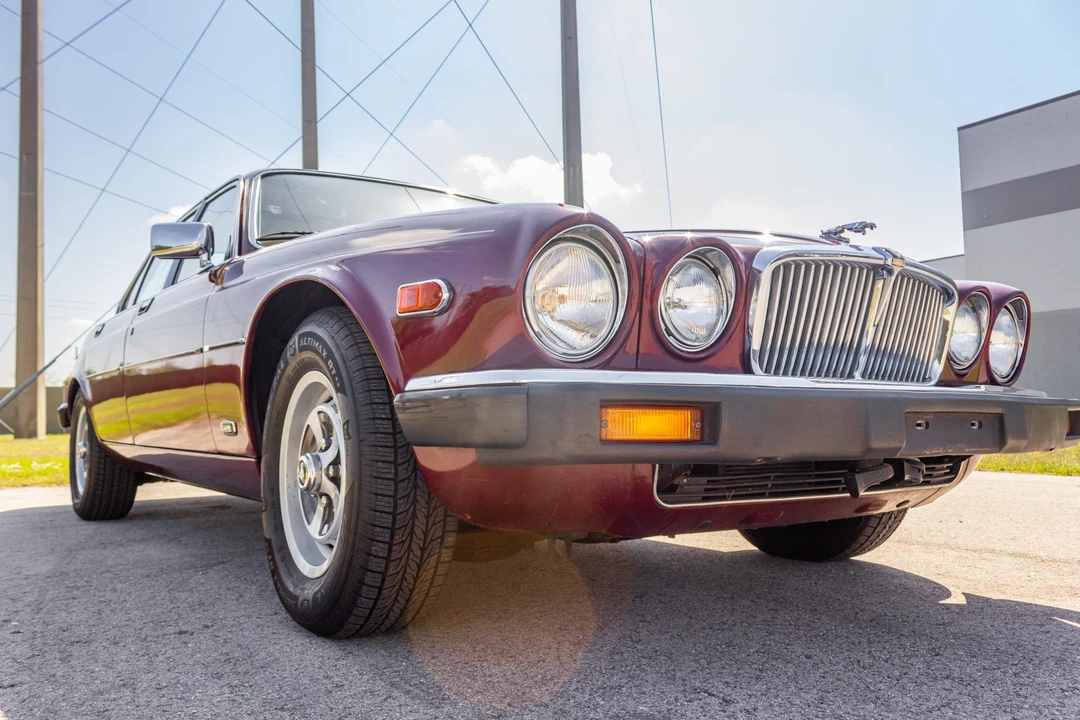 1986 Jaguar XJ Series 3 - Image 16 of 31