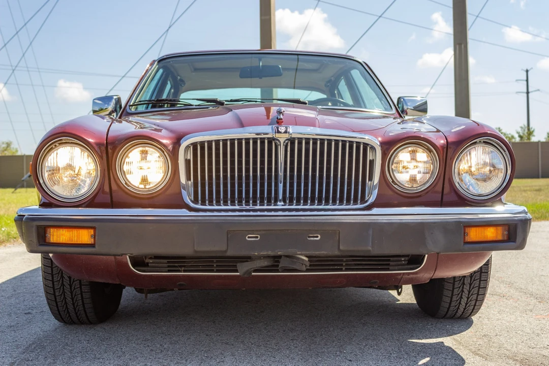1986 Jaguar XJ Series 3 - Image 13 of 31