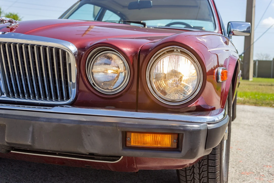 1986 Jaguar XJ Series 3 - Image 15 of 31