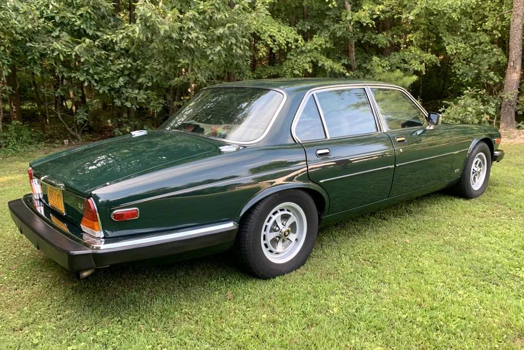 1986 Jaguar XJ Series 3 - Image 8 of 31