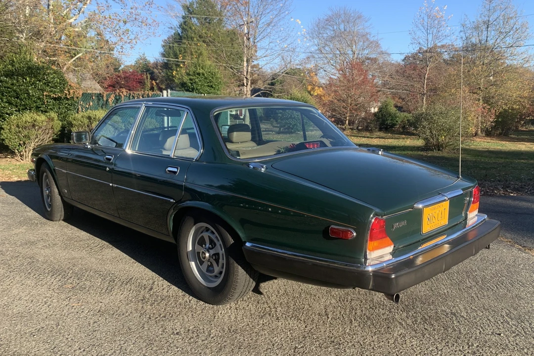 1986 Jaguar XJ Series 3 - Image 16 of 31