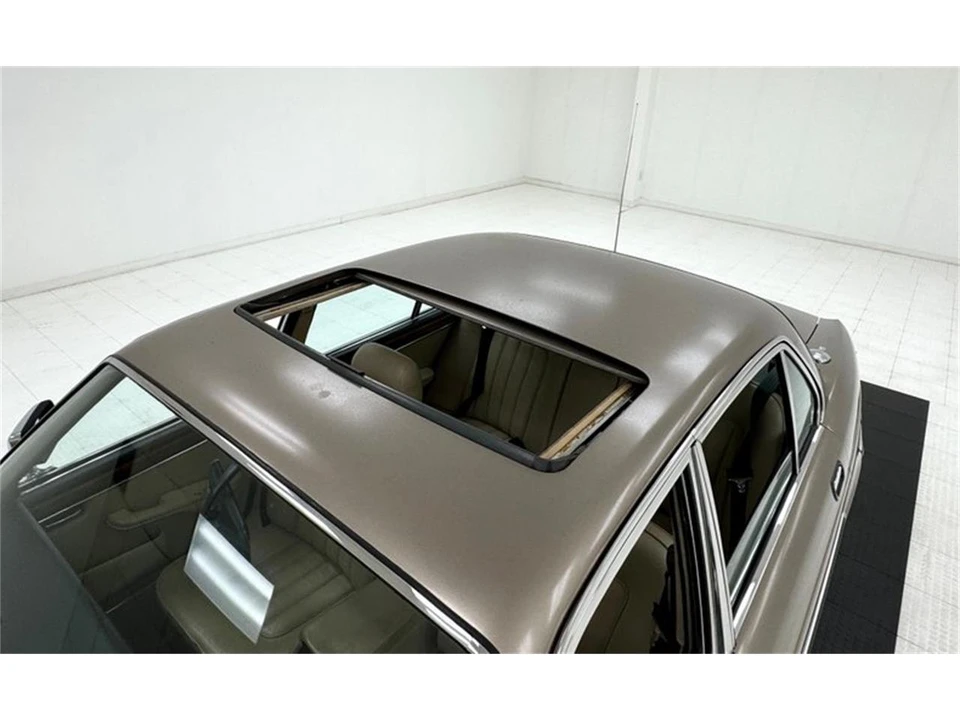1986 Jaguar XJ Series 3 - Image 15 of 31