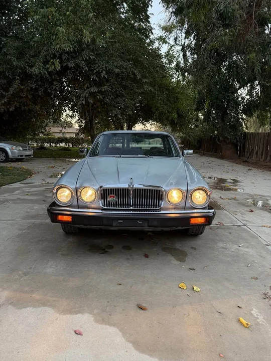 1986 Jaguar XJ Series 3 - Image 2 of 4