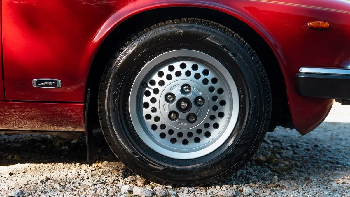 1986 Jaguar XJ Series 3 - Image 19 of 30