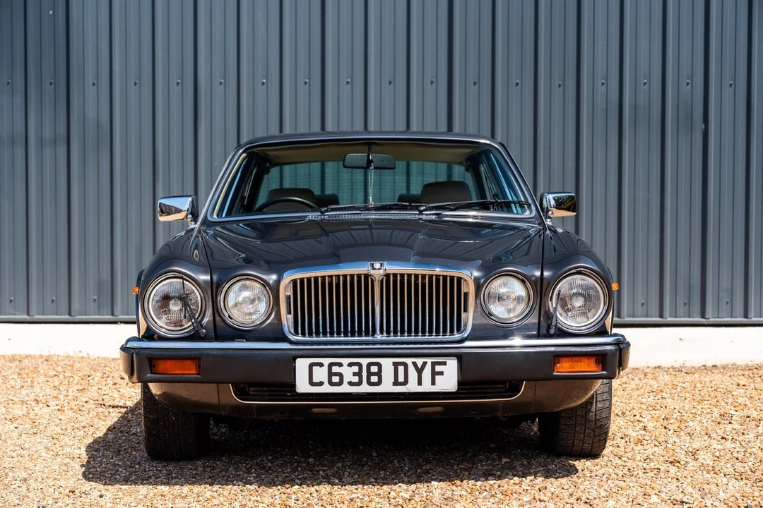 1986 Jaguar XJ Series 3 - Image 9 of 30