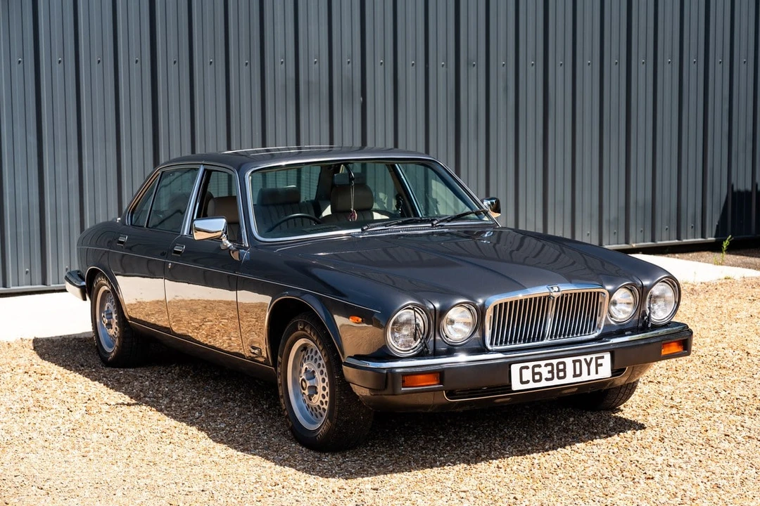 1986 Jaguar XJ Series 3 - Image 10 of 30