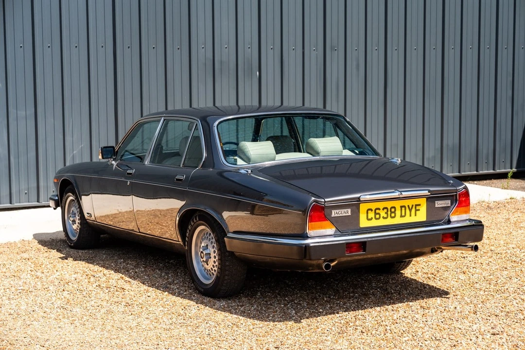 1986 Jaguar XJ Series 3 - Image 12 of 30