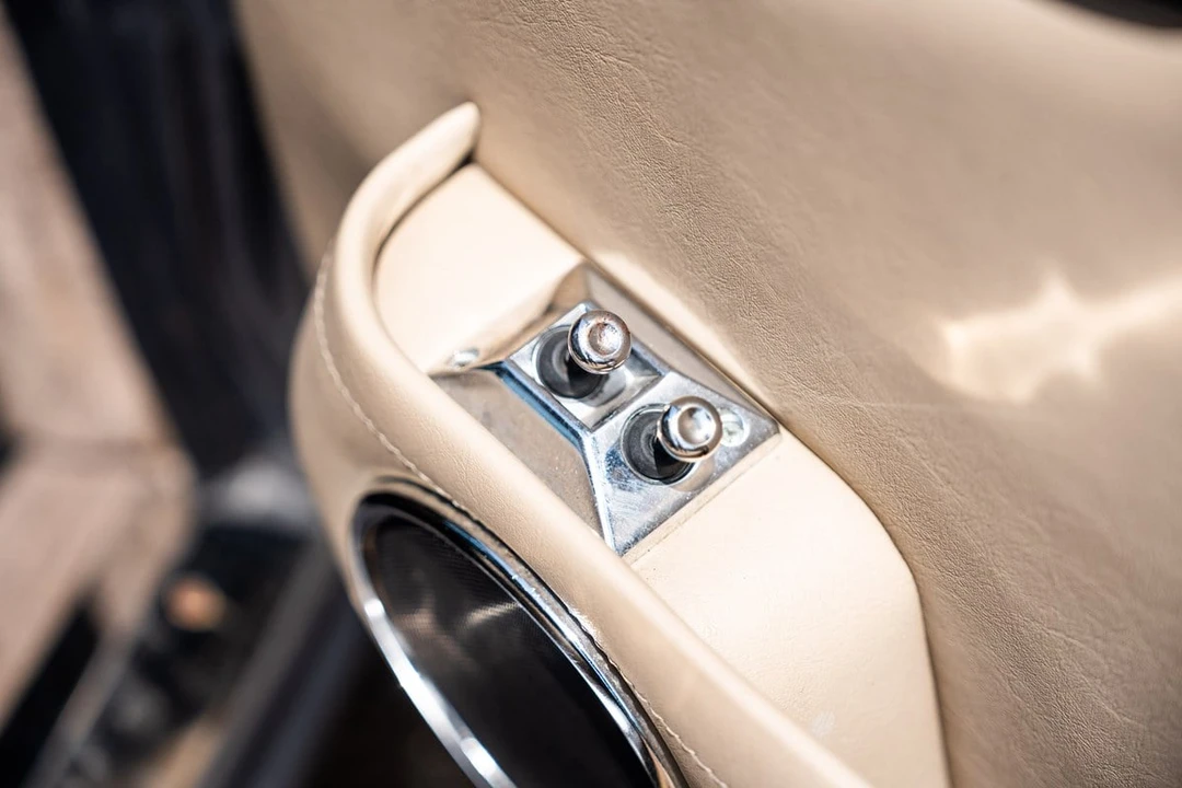 1986 Jaguar XJ Series 3 - Image 28 of 30