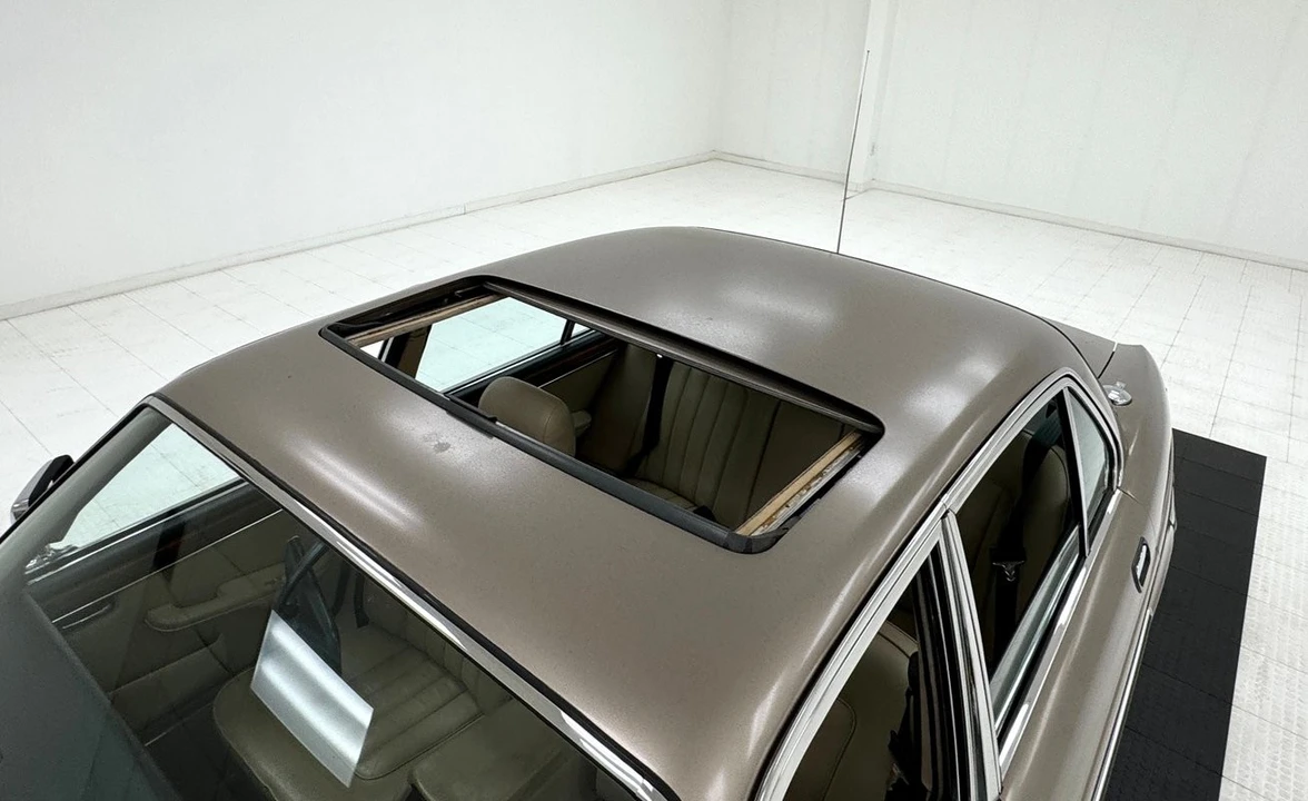 1986 Jaguar XJ Series 3 - Image 15 of 31