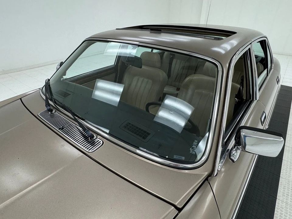1986 Jaguar XJ Series 3 - Image 14 of 31