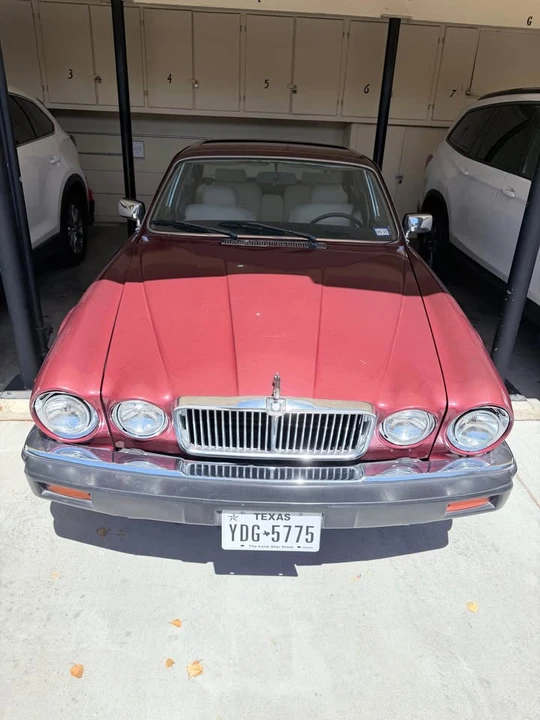 1986 Jaguar XJ Series 3 - Image 2 of 4