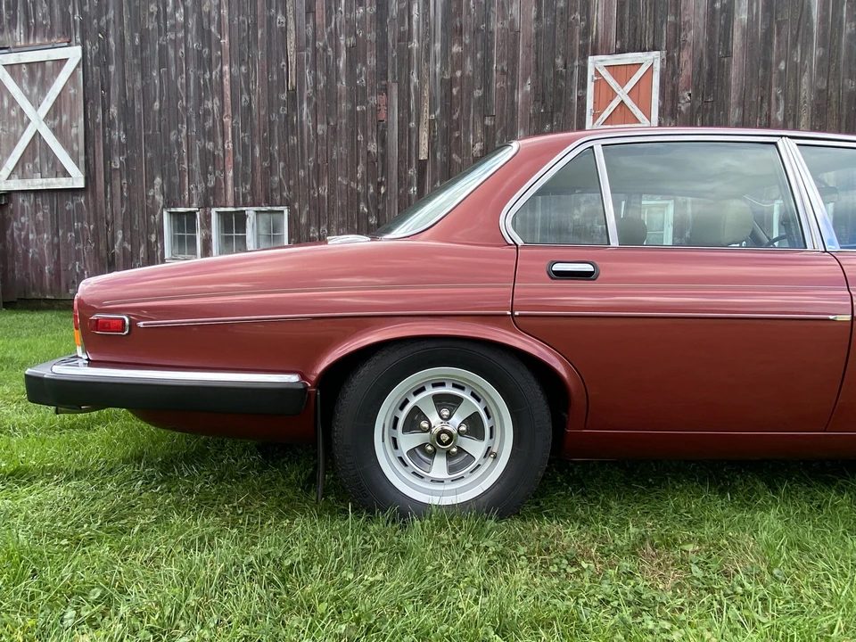 1986 Jaguar XJ Series 3 - Image 26 of 31