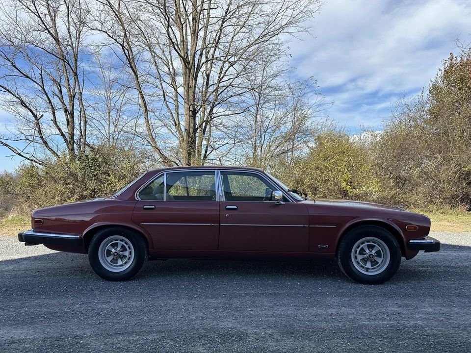 1986 Jaguar XJ Series 3 - Image 6 of 31