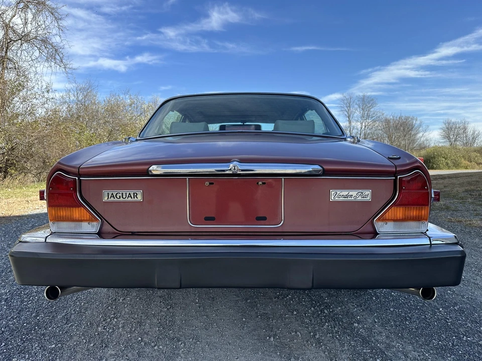1986 Jaguar XJ Series 3 - Image 7 of 31