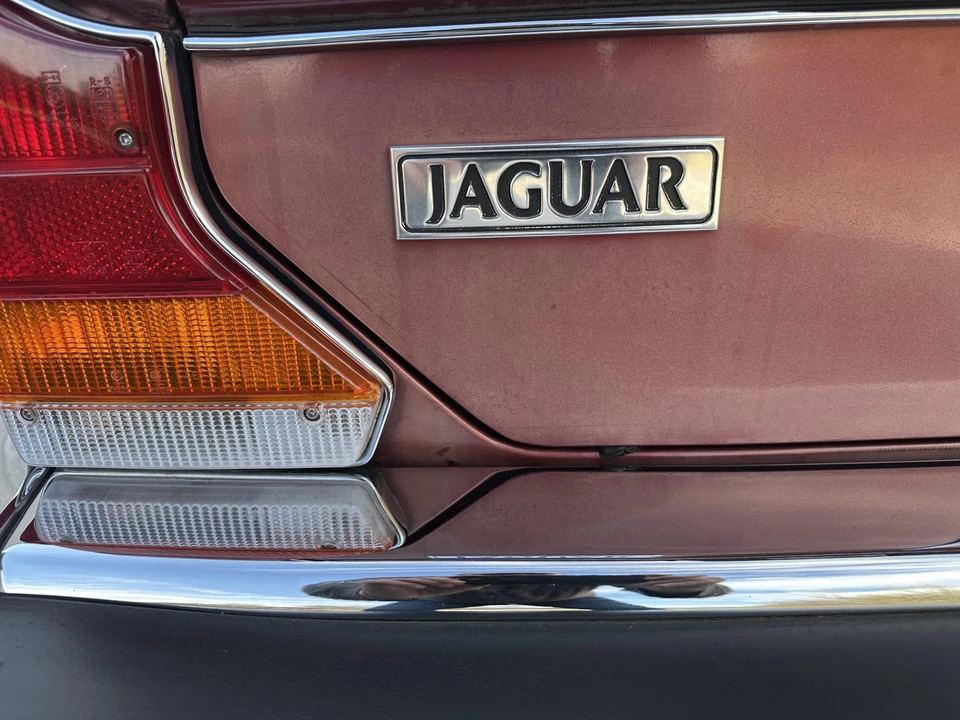 1986 Jaguar XJ Series 3 - Image 17 of 31