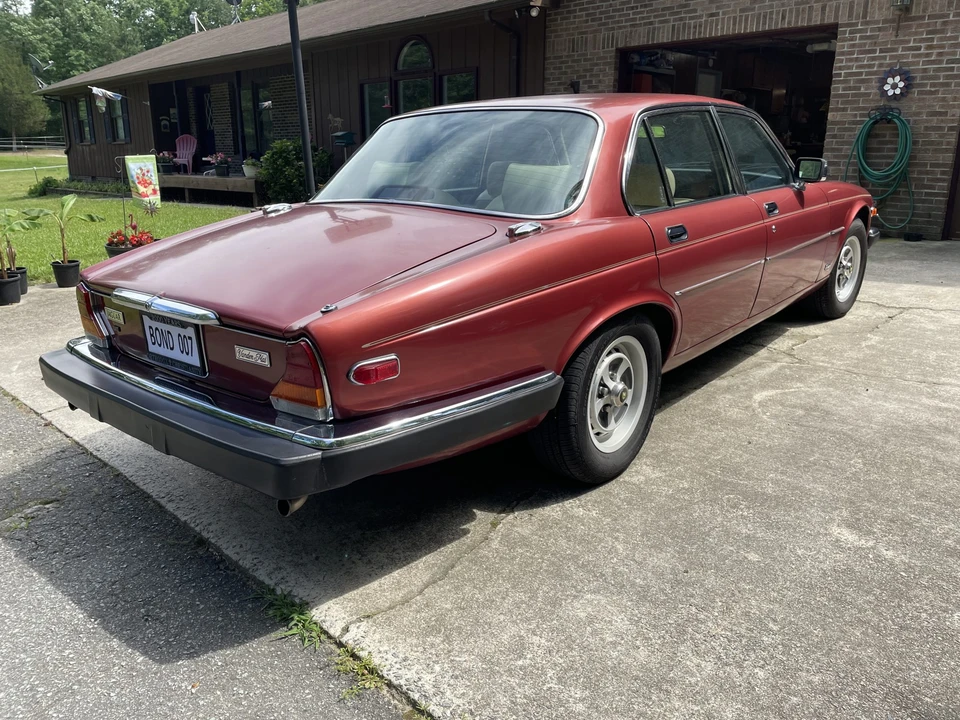 1986 Jaguar XJ Series 3 - Image 6 of 31