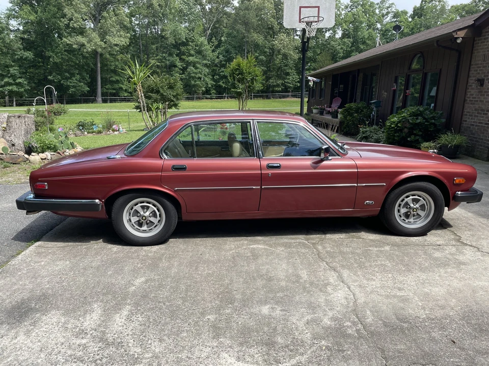 1986 Jaguar XJ Series 3 - Image 7 of 31