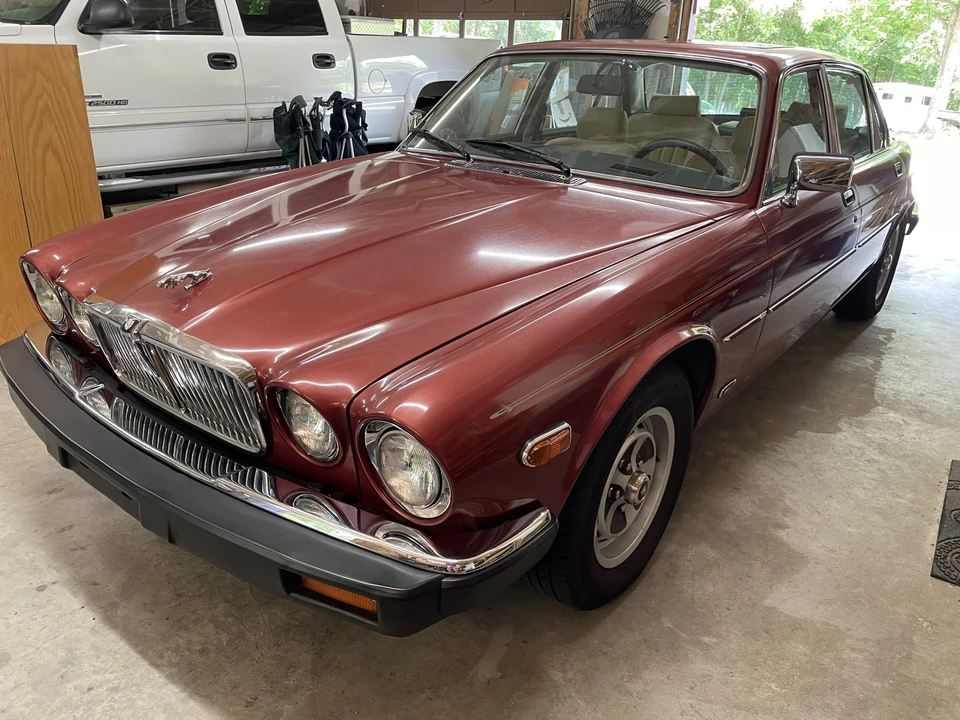 1986 Jaguar XJ Series 3 - Image 11 of 31