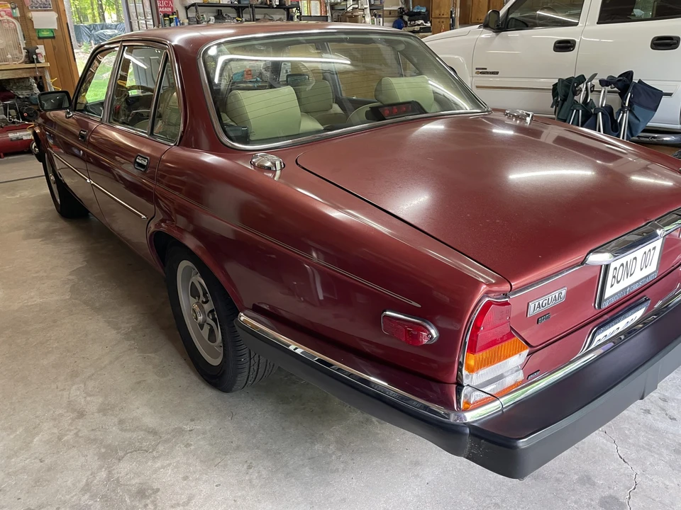 1986 Jaguar XJ Series 3 - Image 12 of 31