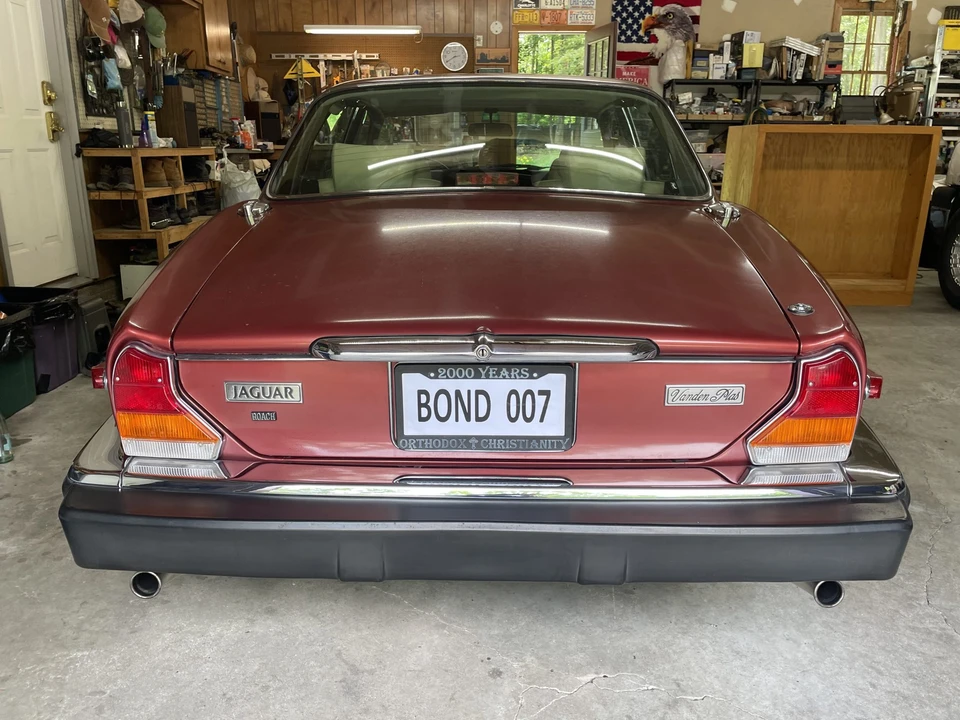 1986 Jaguar XJ Series 3 - Image 13 of 31