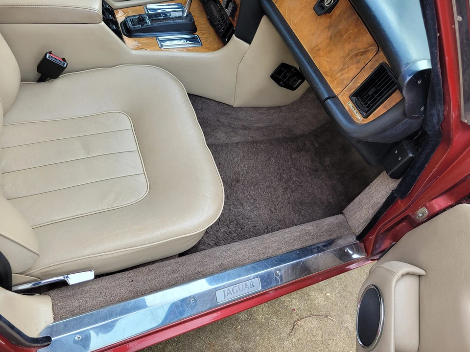 1986 Jaguar XJ Series 3 - Image 27 of 31